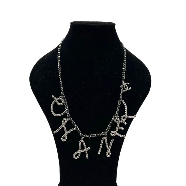 Collar Chanel
