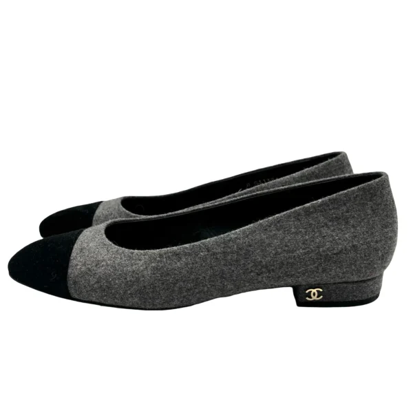 Flats Chanel T.37